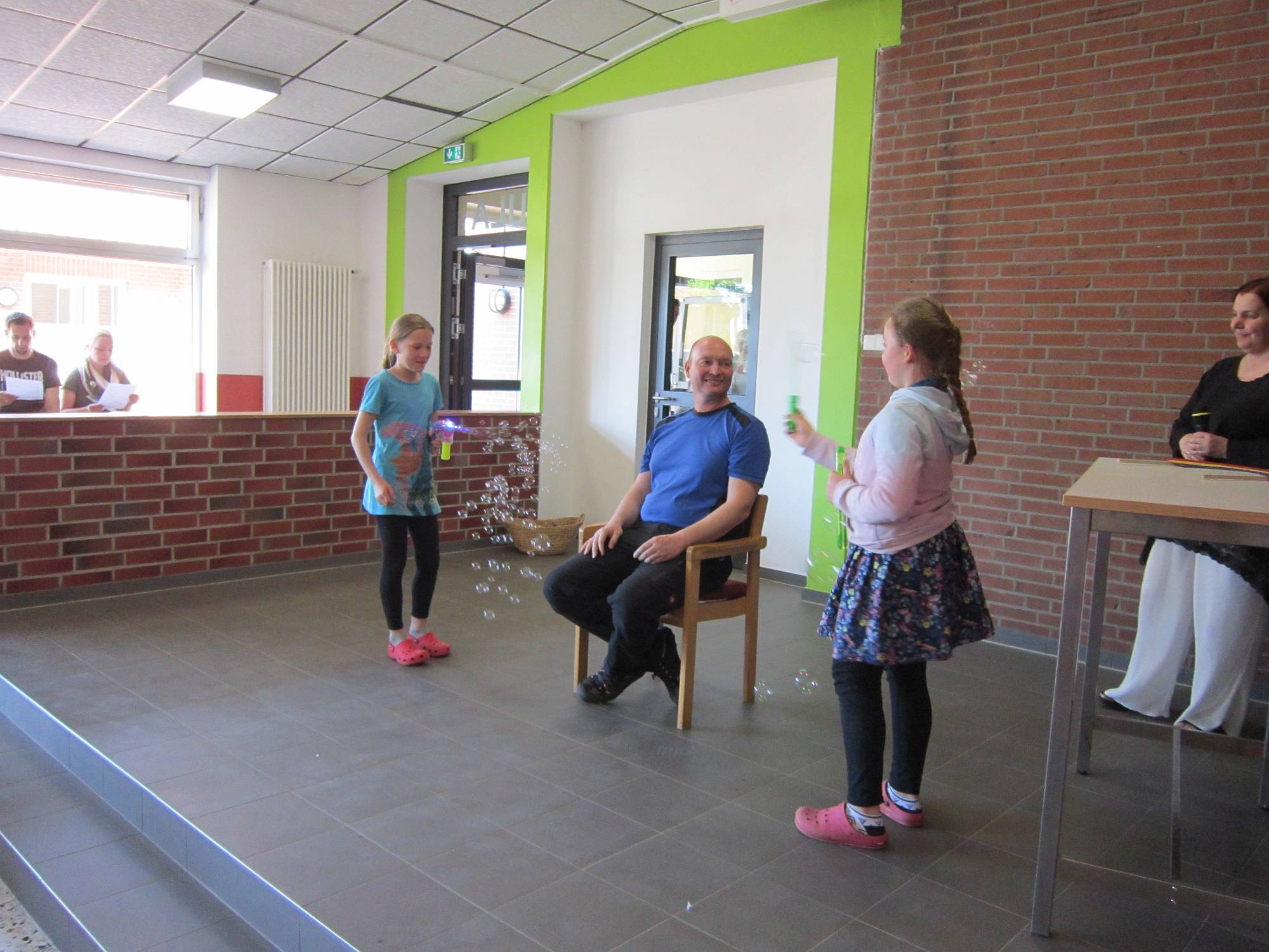 Verabschiedung des Hausmeisters Markus Stuckenberg an der Grundschule Alfhausen