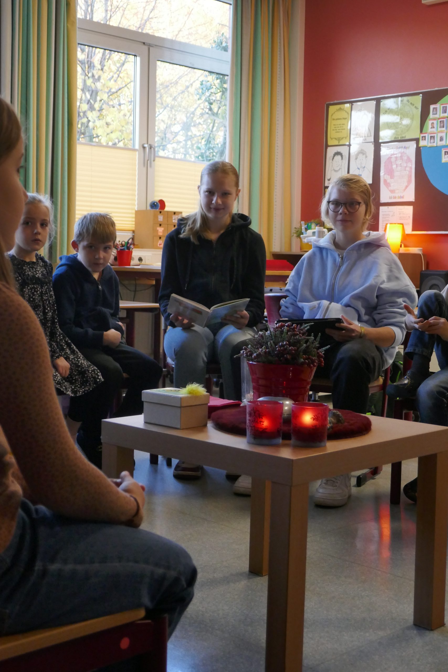 Schüler der OBS-Ankum lesen Grundschülern vor